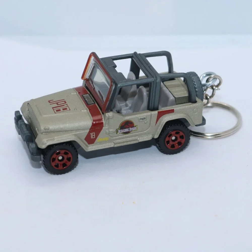 Matchbox 1993 Jeep Wrangler Jurassic Park tour jeep custom keychain 1/64 scale